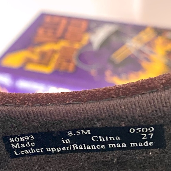 Clarks Leather Heeled Suede Oxford Ankle Booties - Picture 10 of 10